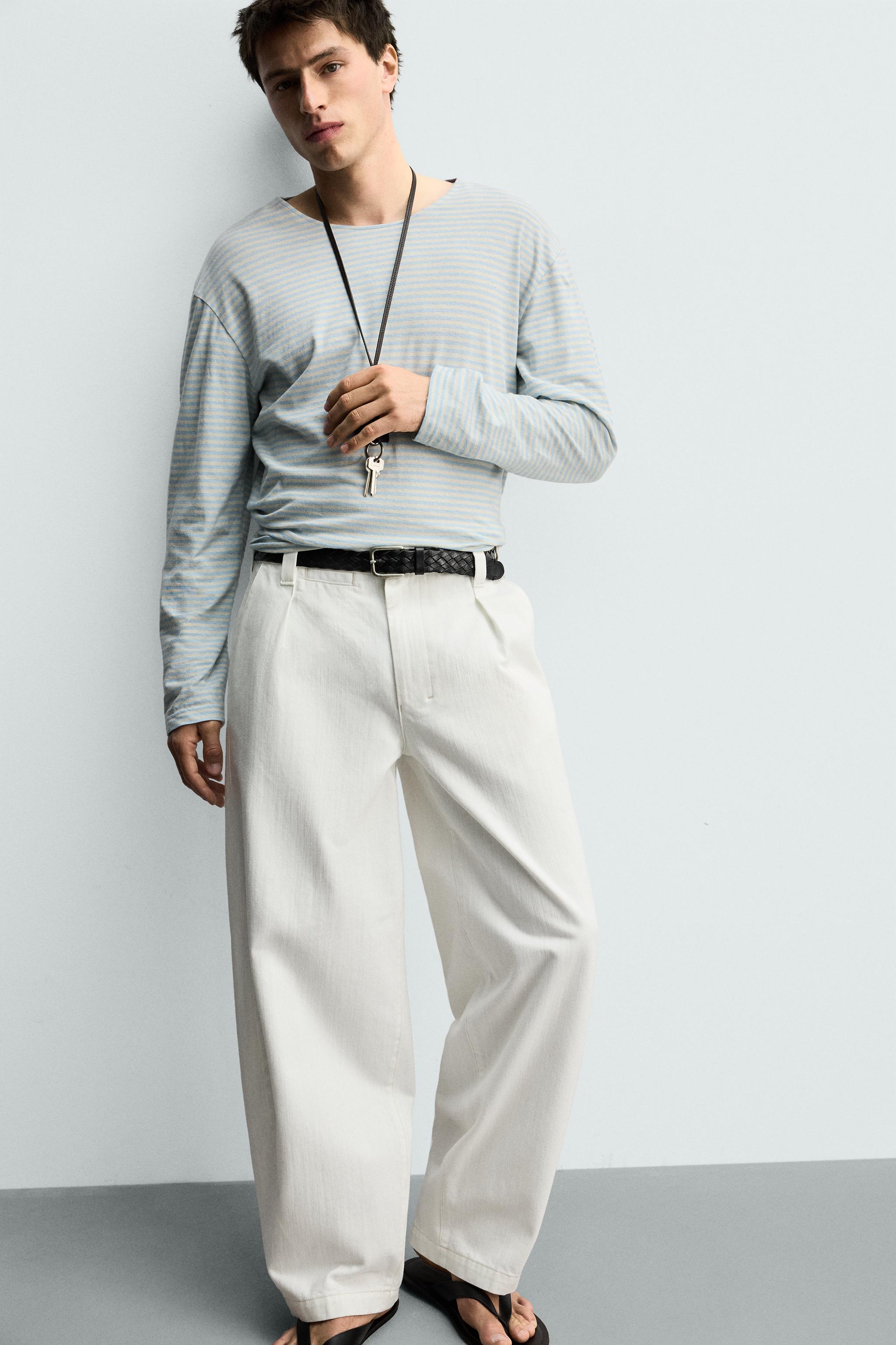 PLEATED BARREL FIT DENIM CHINO PANTS
